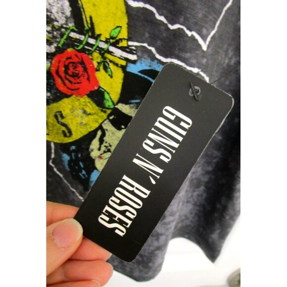 Guns N Roses T-shirt Graphics - Short Sleeve Gray - Women/Junior Size Small NWT - Picture 8 of 15